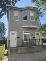 featured image of 608 Emory St #2