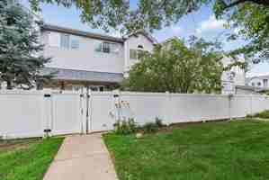 featured image of 441 Park Ridge Ln #G