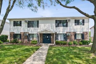 386 Echo Ln #4 - Photo 1 of 1