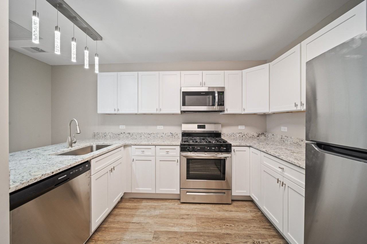 5 Virginia Rd #8 - Photo 5 of 13