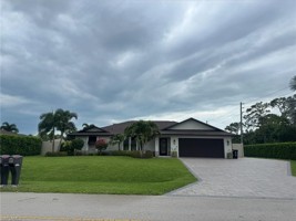 featured image of 27500 Suffridge Dr