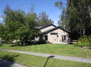 11935 Kristie Cir - Photo 2 of 8