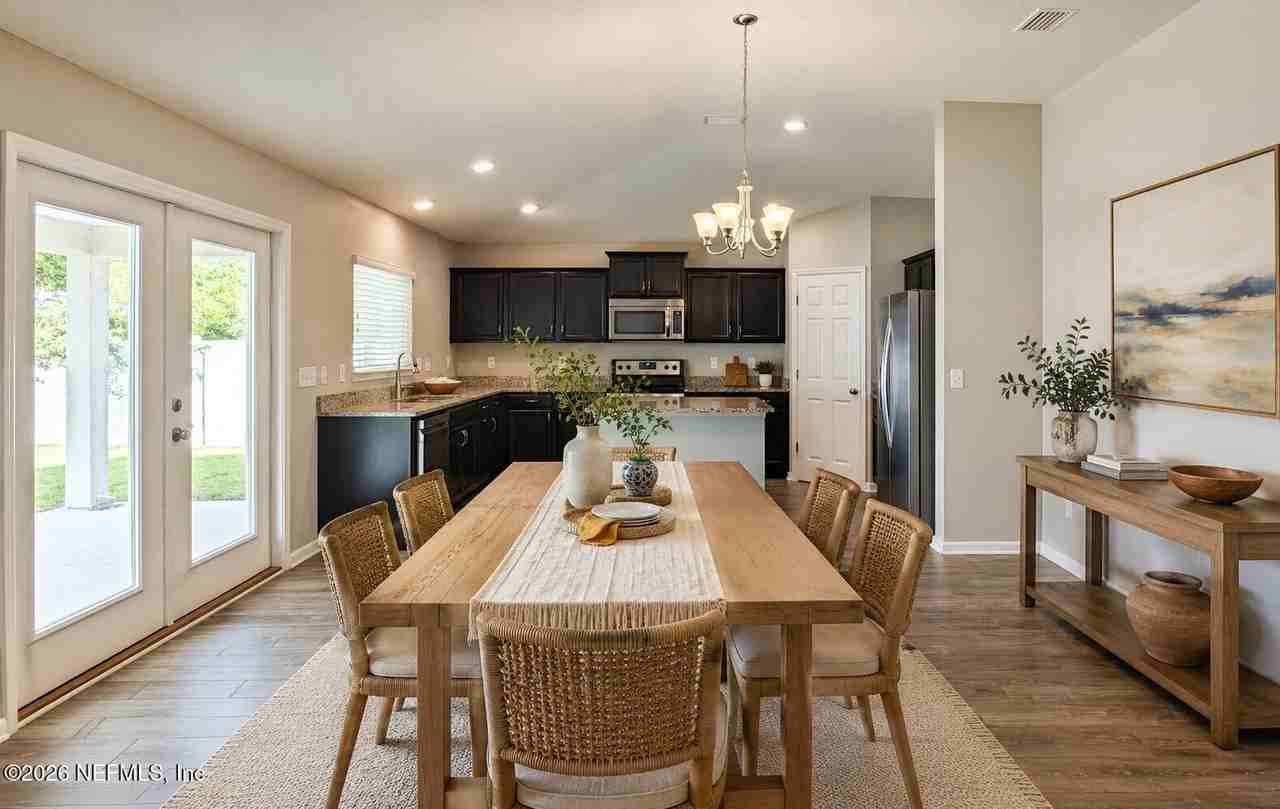 3955 Connecticut Ave - Photo 5 of 11