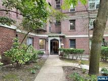 100 E Palisade Ave #C13 - Photo 1 of 1