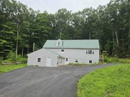 featured image of 4 Little River Rd