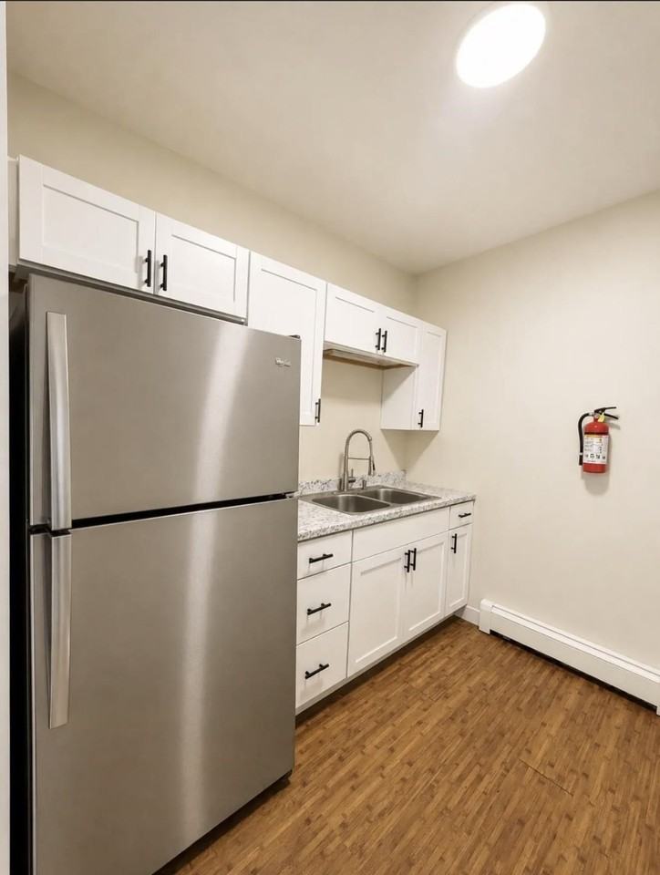 408 Central St #1 - Photo 7 of 7