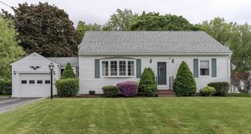 featured image of 8 Lowell Ave