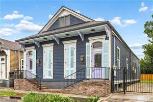 featured image of 1421 Spain St