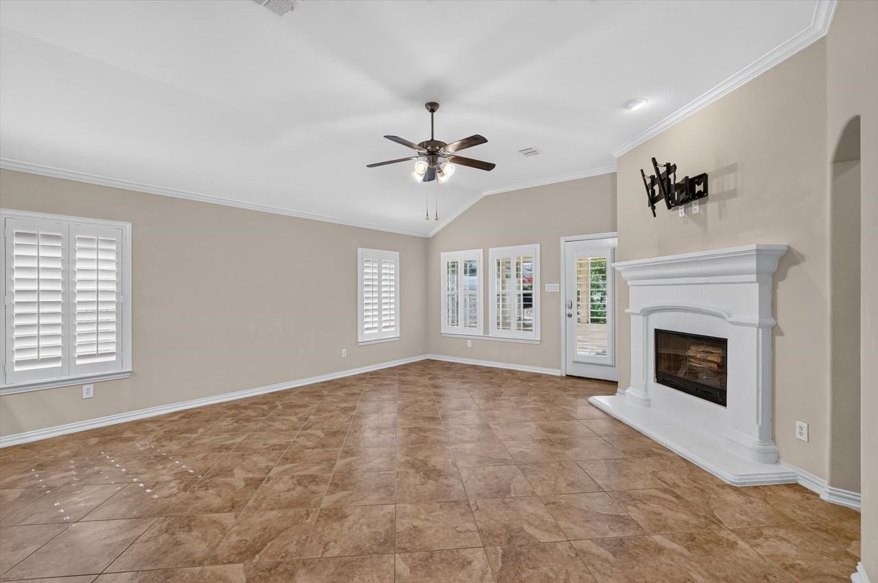 307 Highland Ridge Dr - Photo 3 of 21