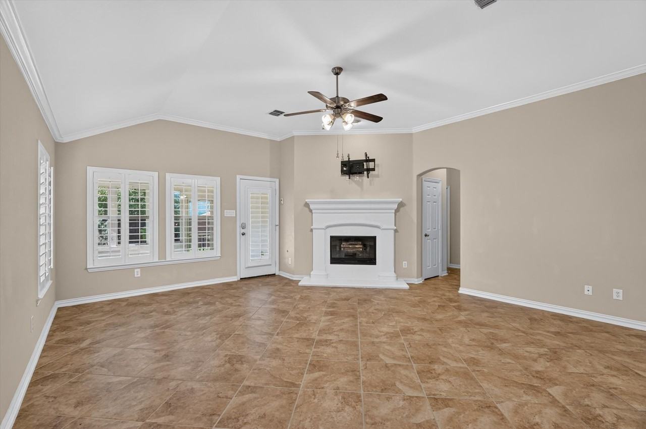 307 Highland Ridge Dr - Photo 4 of 21