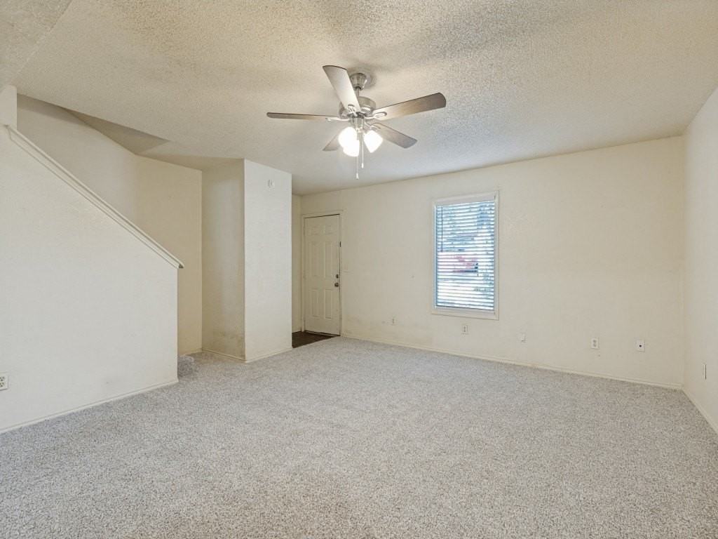 1408 Arvel Cir #C - Photo 3 of 12