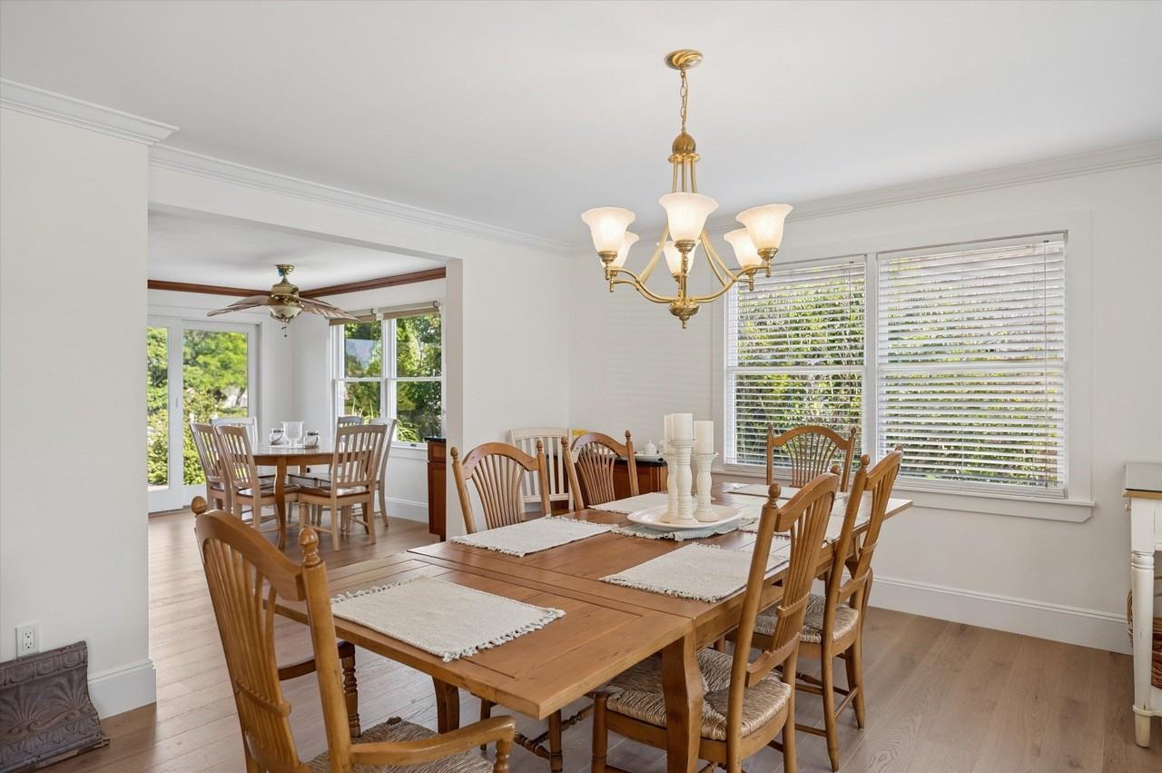 23 Whiting Rd - Photo 7 of 32