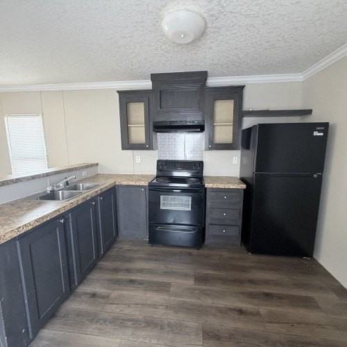 157 Railway Ave - Photo 5 of 18