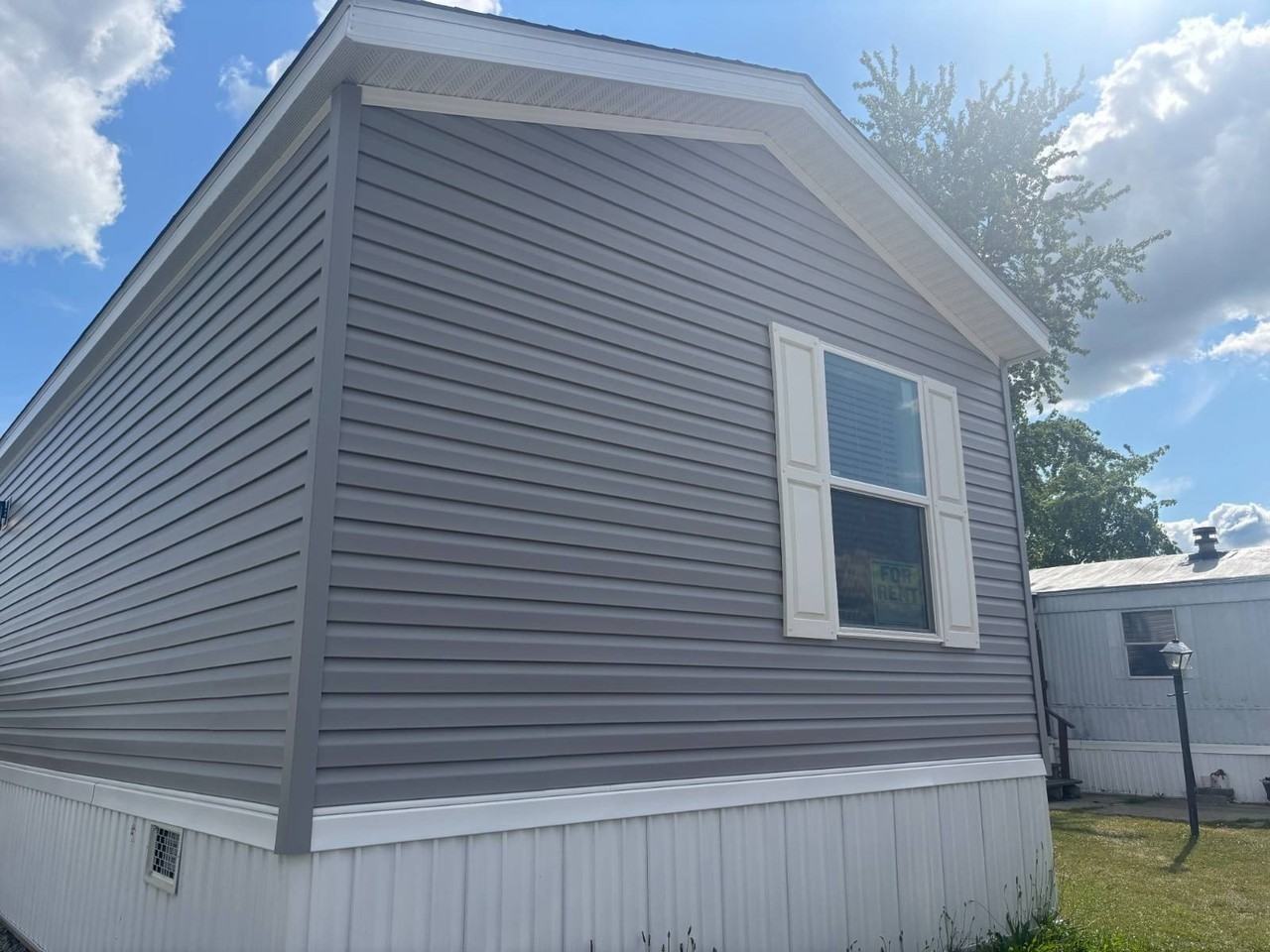 275 S Lincoln St #33 - Photo 2 of 13