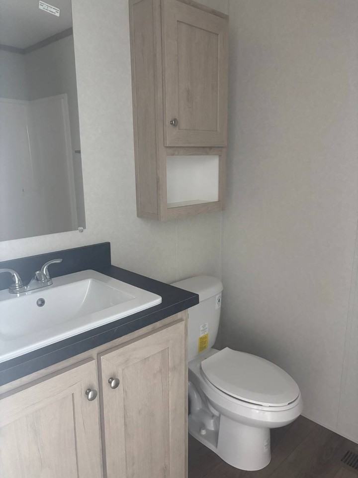 275 S Lincoln St #33 - Photo 5 of 13