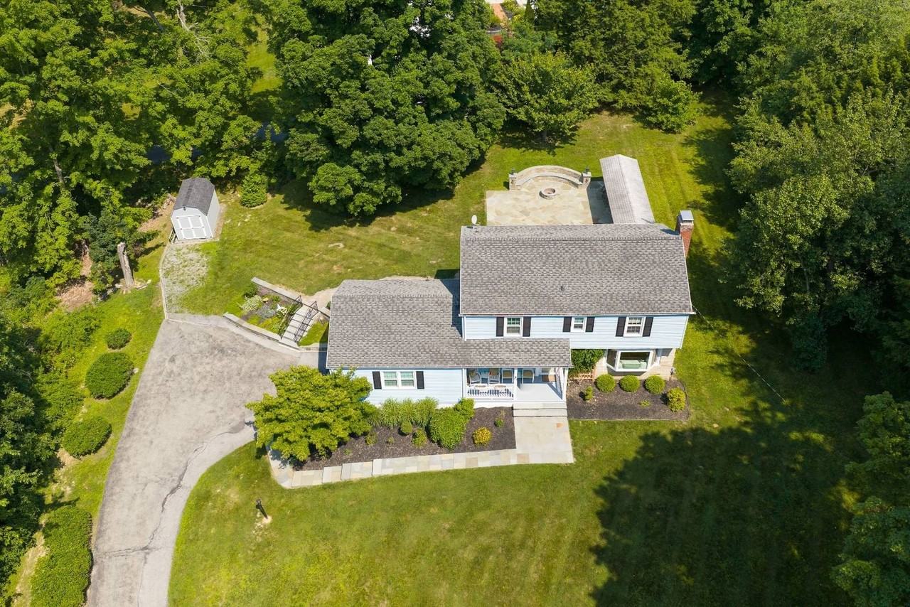 62 Boardman Rd - Photo 3 of 25