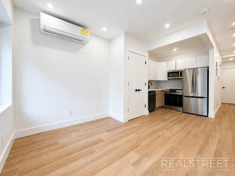 1260 Prospect Pl #3C - Photo 4 of 8