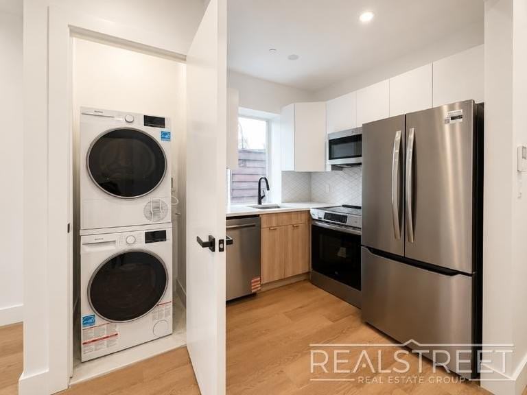 1260 Prospect Pl #3B - Photo 2 of 9