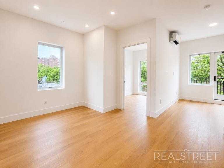1260 Prospect Pl #2B - Photo 2 of 9