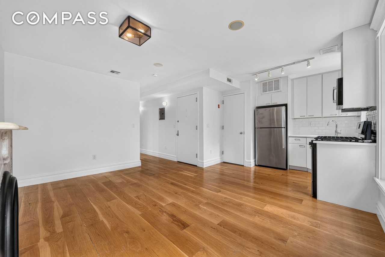 318 Madison St #2 - Photo 3 of 9