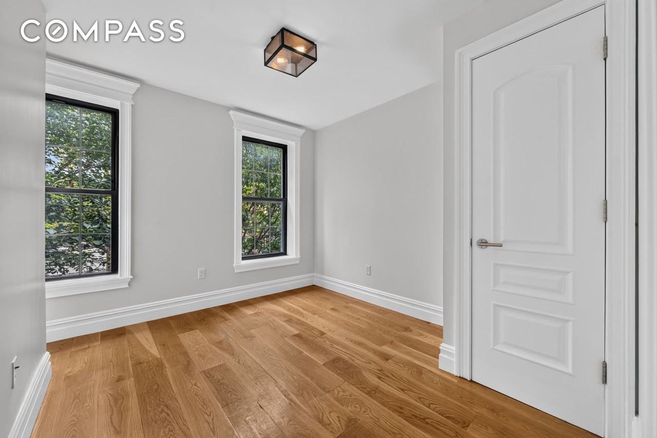 318 Madison St #2 - Photo 5 of 9