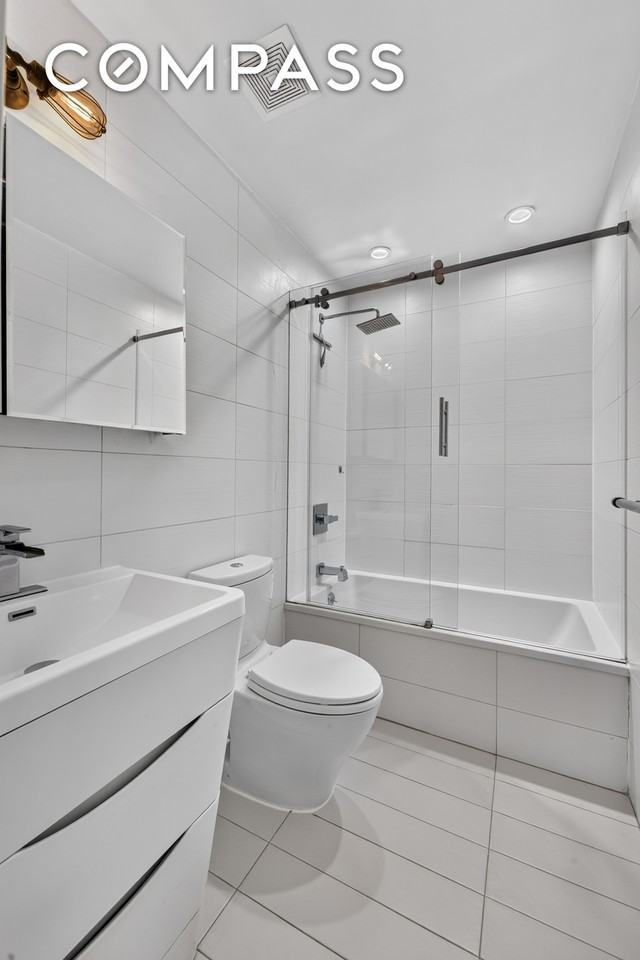 318 Madison St #2 - Photo 7 of 9