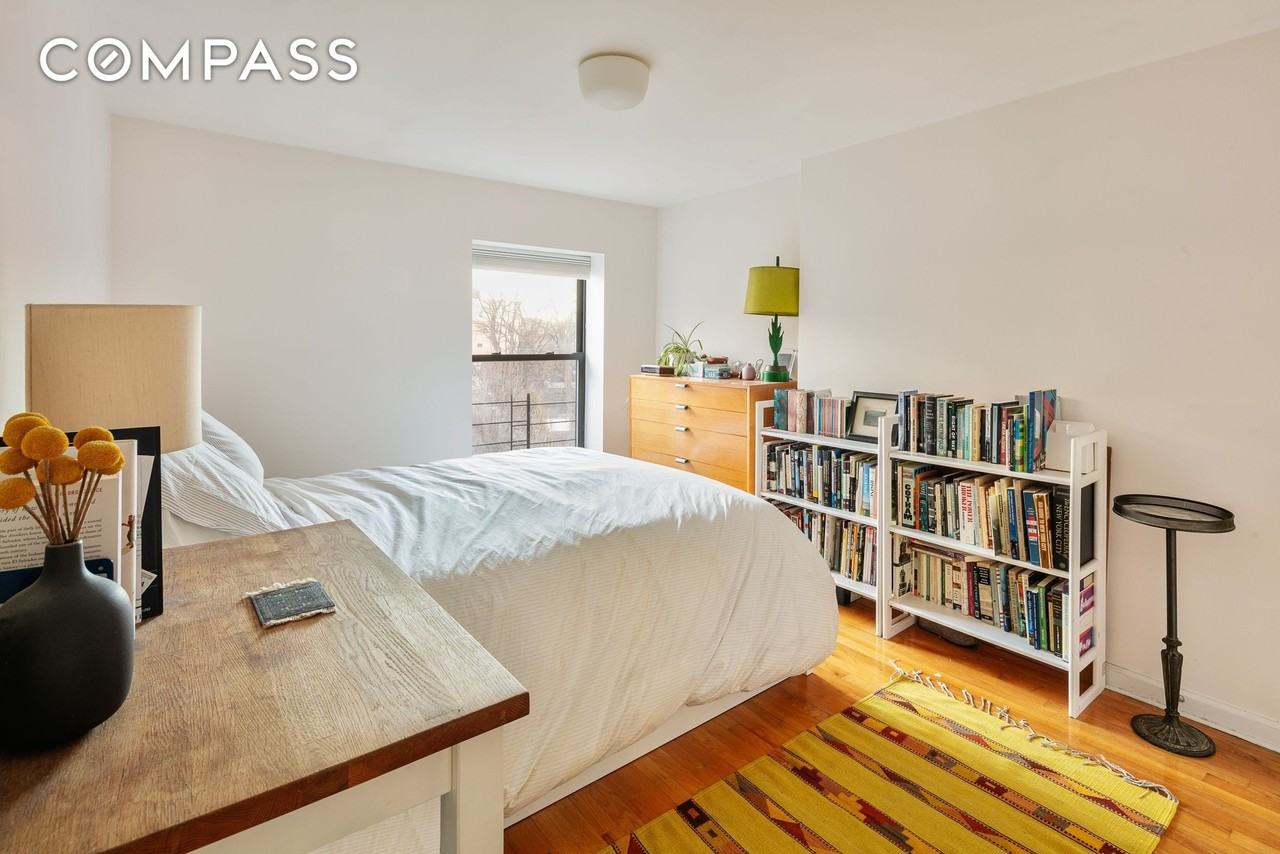 241 Saint James Pl #3 - Photo 5 of 8