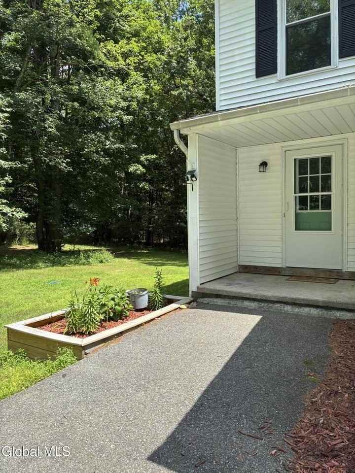 57 Goosehollow Rd - Photo 2 of 25