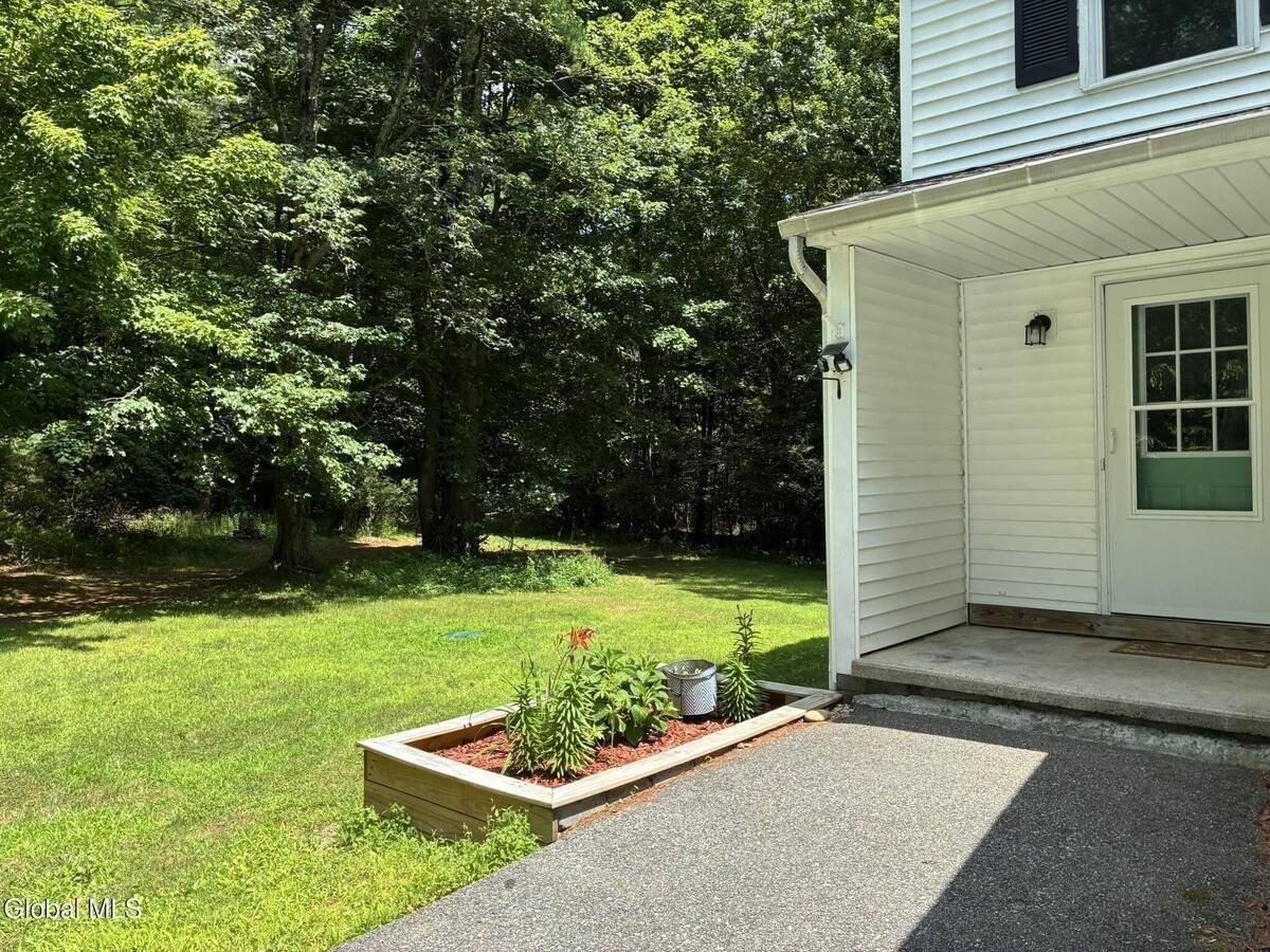 57 Goosehollow Rd - Photo 3 of 25