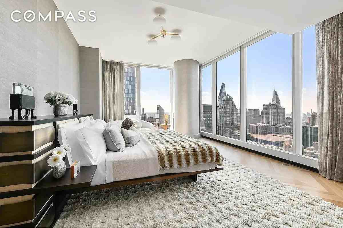 217 W 57th St #69E - Photo 4 of 23