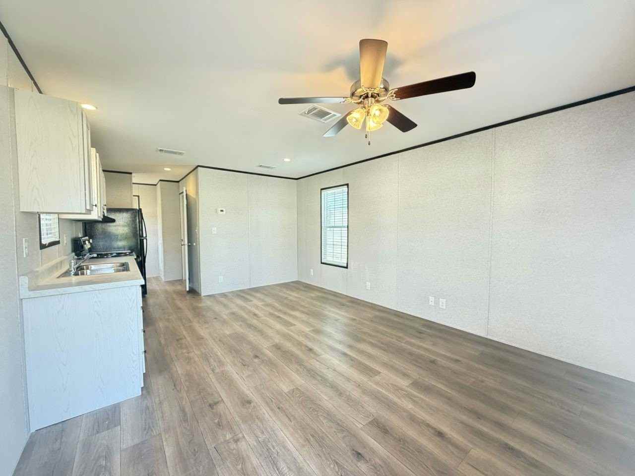 7250 E State Road 44 #82 - Photo 7 of 9