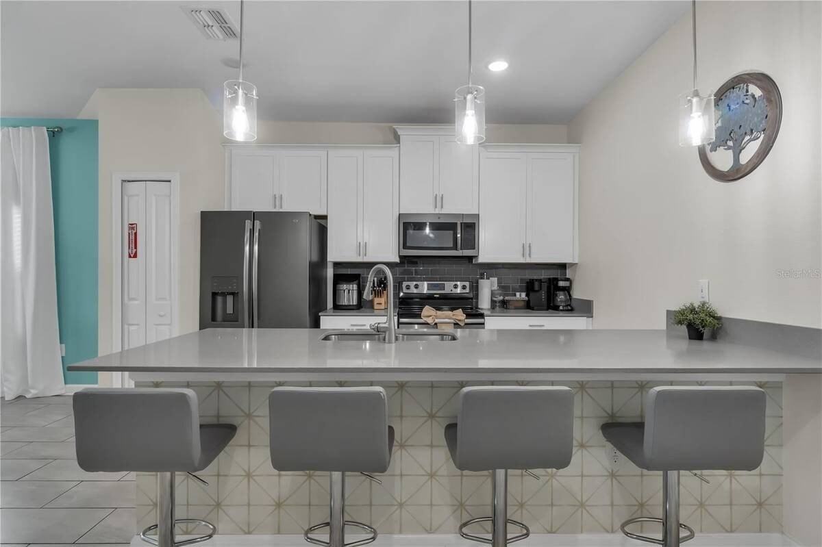 448 Ocean Course Ave - Photo 5 of 50