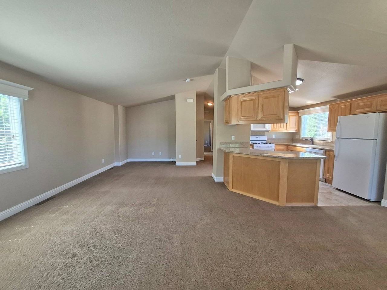 812 Shawnee Trl #92 - Photo 2 of 16