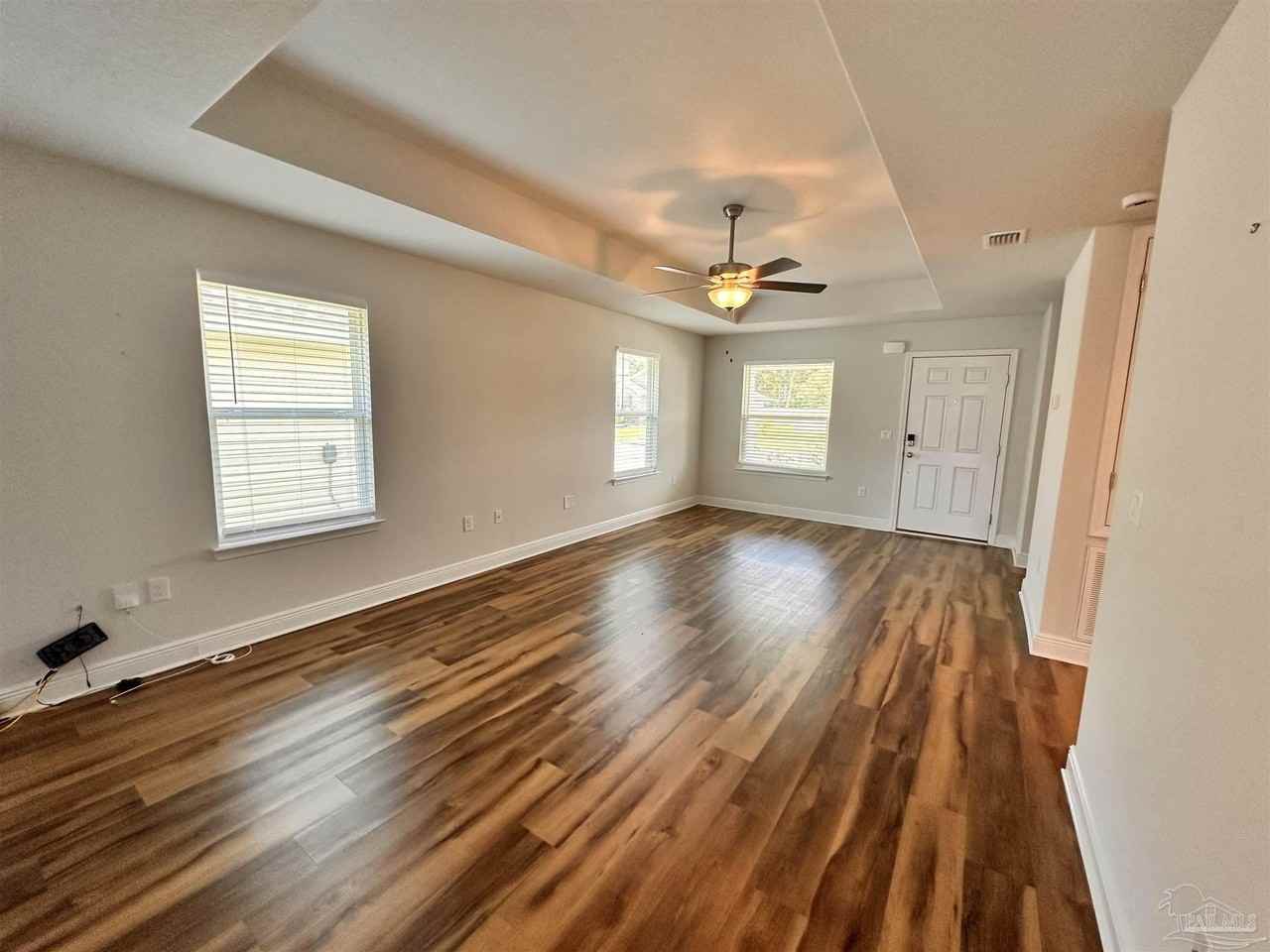 7034 Sonny Dr - Photo 2 of 20