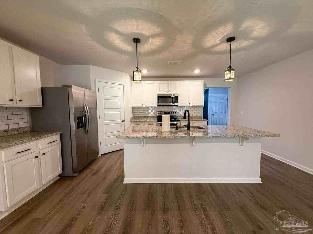6352 Burrow Ln - Photo 4 of 24