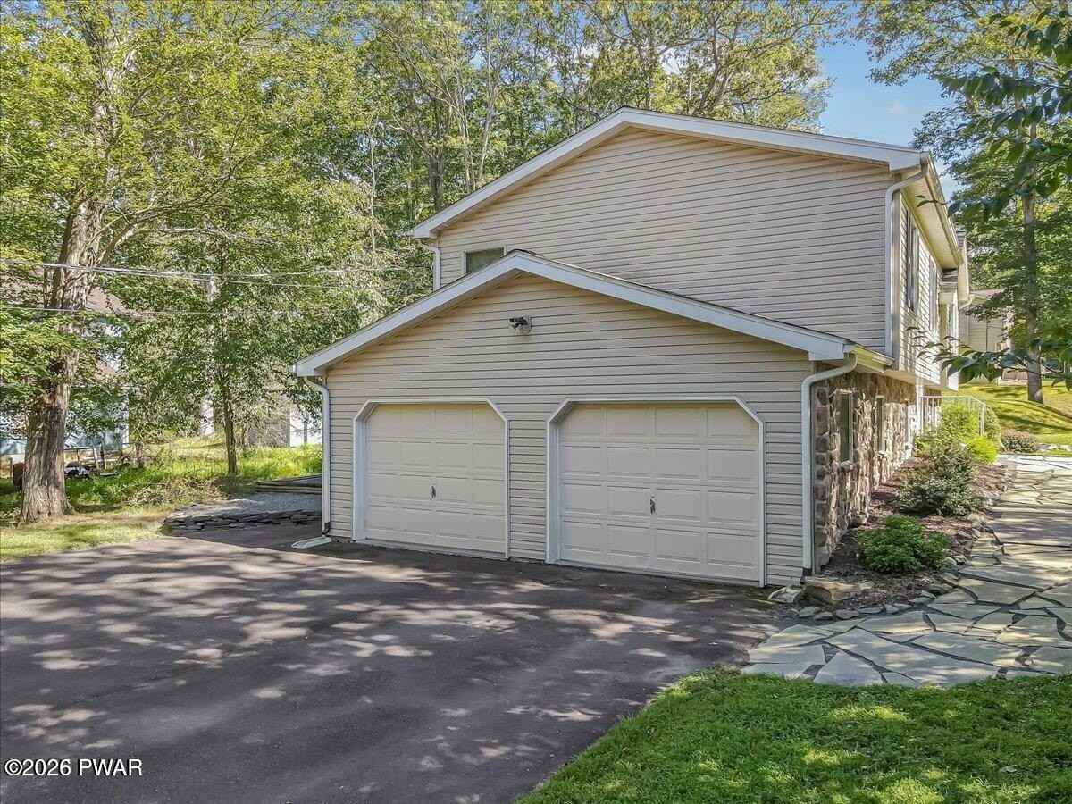 801 Sun Valley Ct - Photo 6 of 50