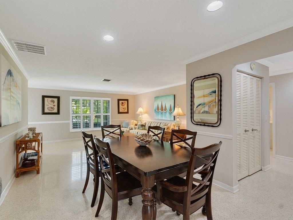 816 Acacia Rd - Photo 6 of 36