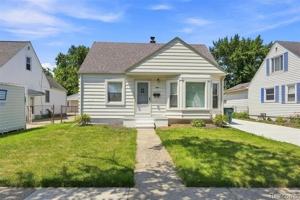 featured image of 100 S Custer Ave