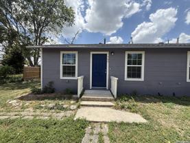 705 Crockett Dr - Photo 1 of 1
