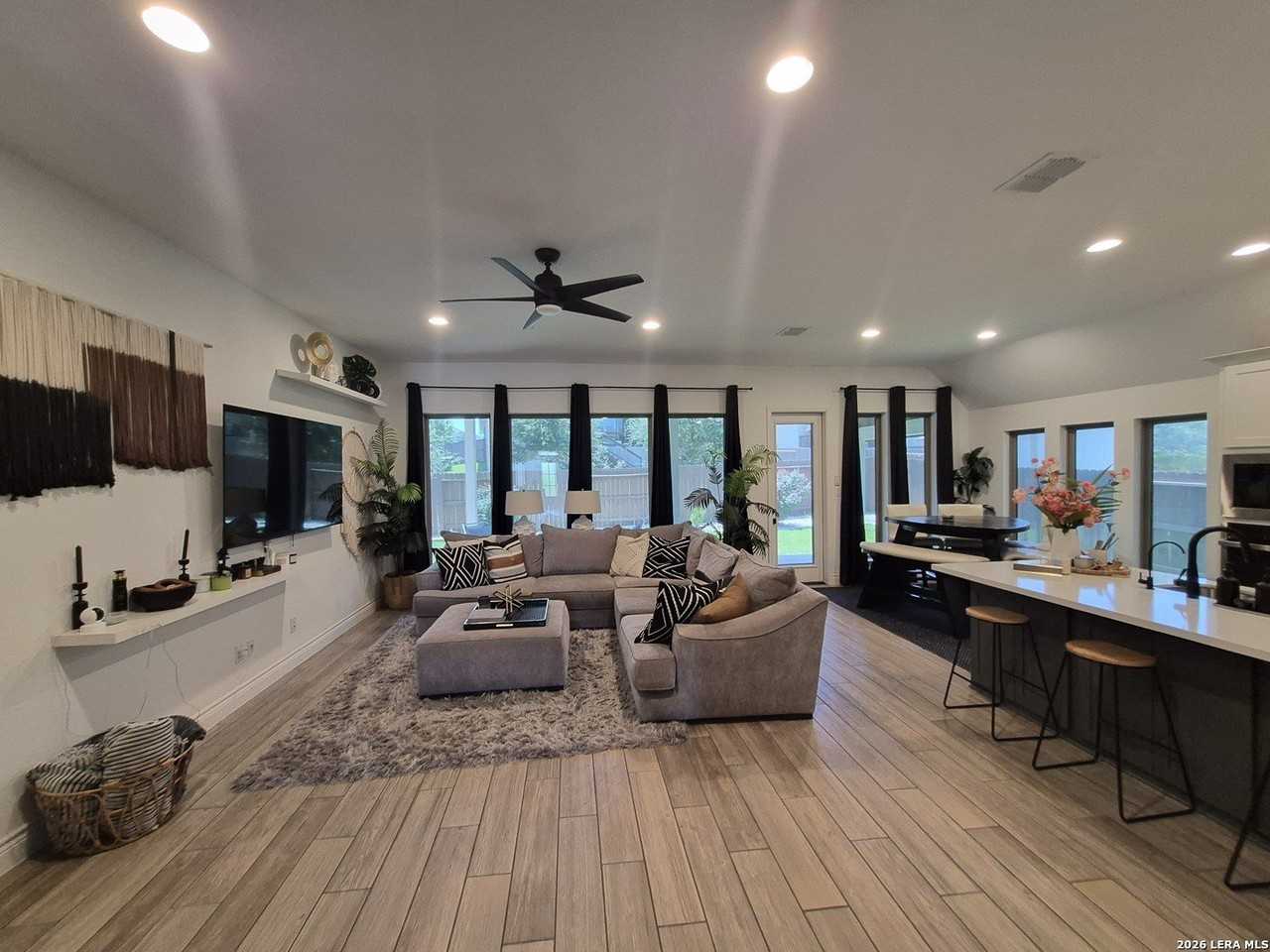 5007 Winkler Trl - Photo 7 of 21