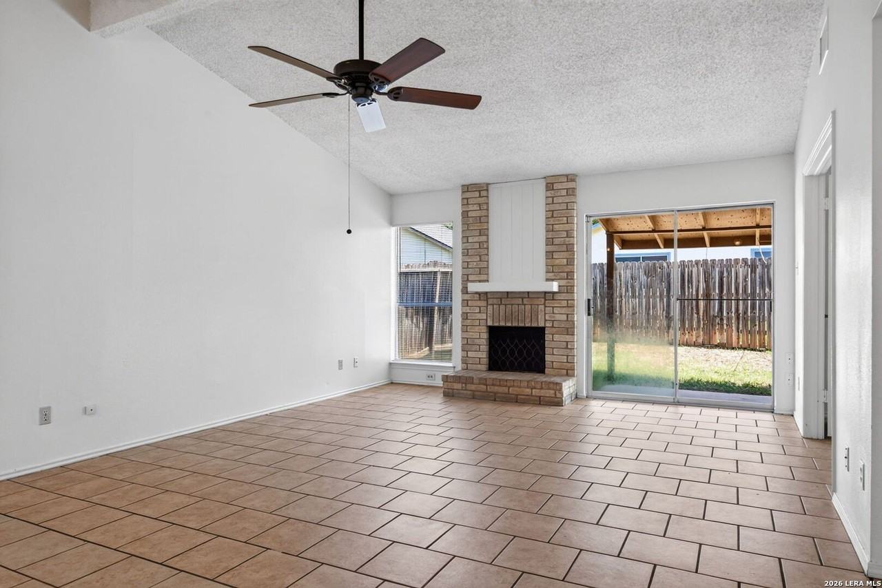 7338 Brandyridge - Photo 4 of 26