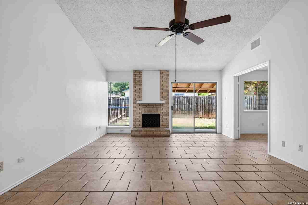 7338 Brandyridge - Photo 5 of 26