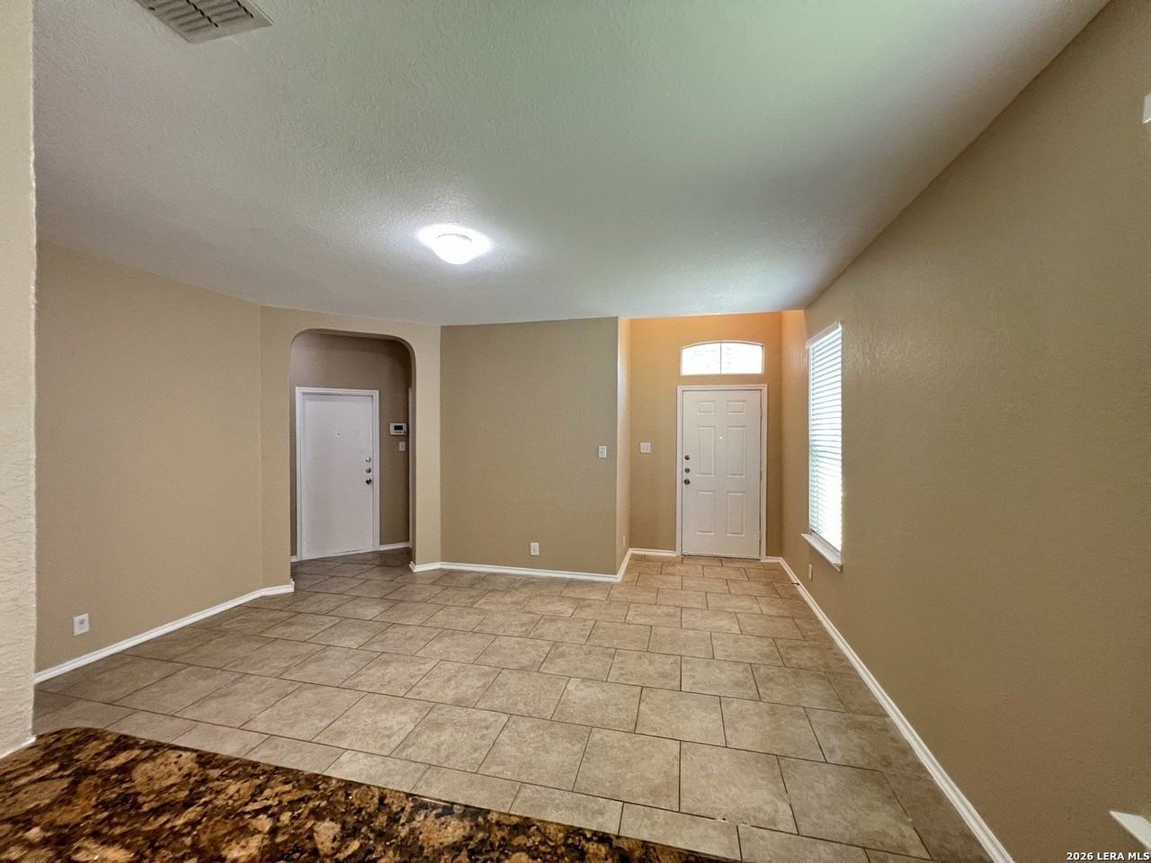 9023 Quihi Way - Photo 5 of 31