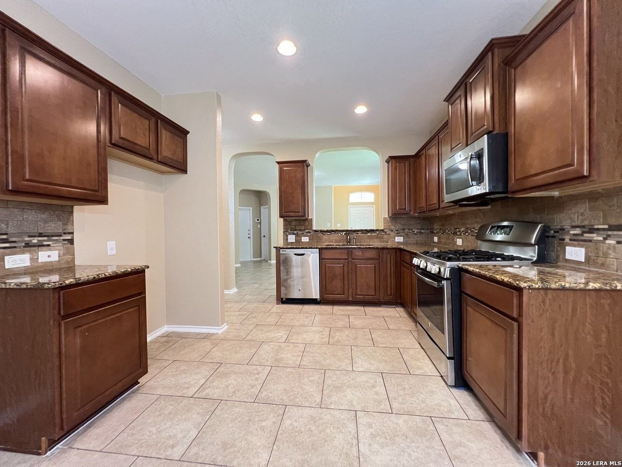 9023 Quihi Way - Photo 6 of 31