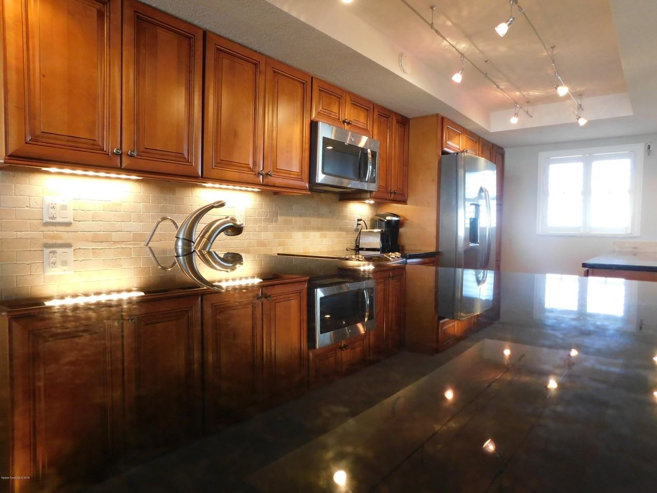 1555 N Highway A1a #504 - Photo 4 of 16