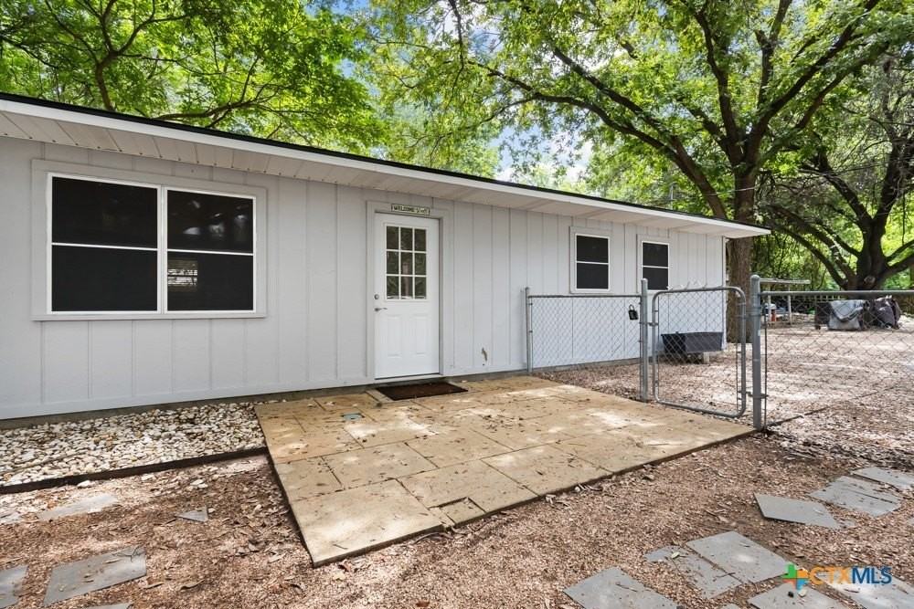761 Whippoorwill Dr #B - Photo 2 of 20