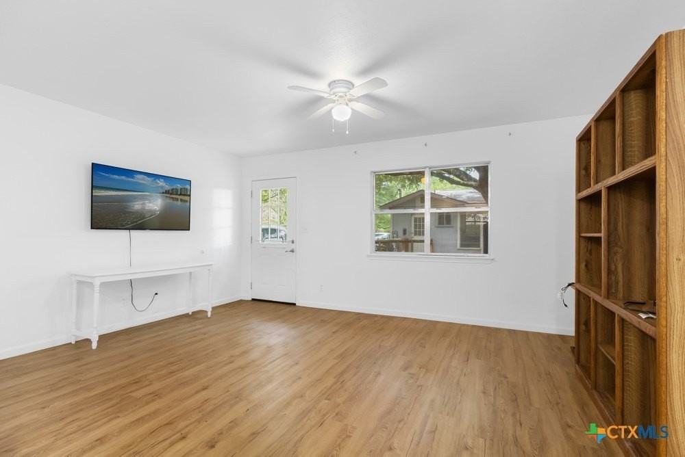 761 Whippoorwill Dr #B - Photo 4 of 20