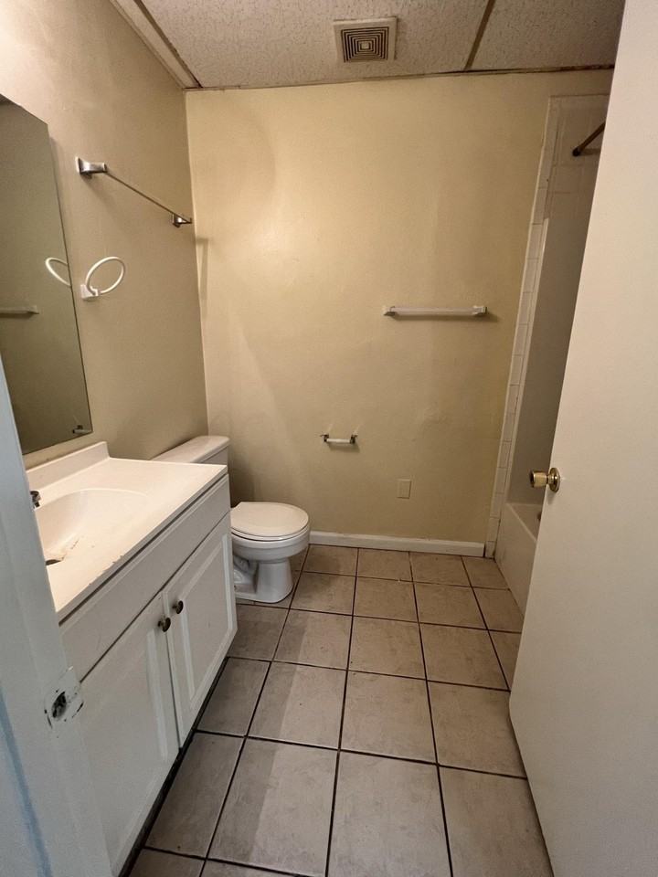 2908 Garfield St - Photo 4 of 14