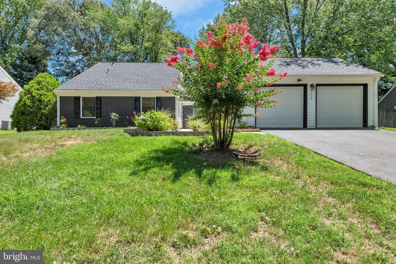 1836 Ralston Pl - Photo 2 of 42