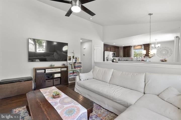 465 Carvel Beach Rd - Photo 6 of 30